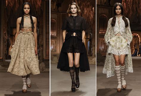 Stil İkonları ve Moda Trendleri